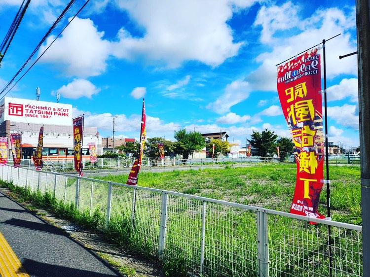 会場の市民広場。50年以上空き地だった土地に新たな歴史を刻みます
