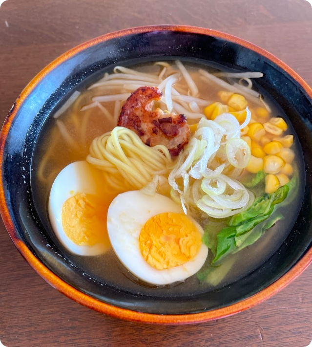 八十八研究所 専用工場で調理、麺もスープもグルテンフリー
