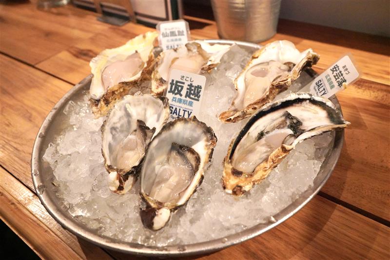 生牡蠣のおまかせ盛り 6ピース 3,500円