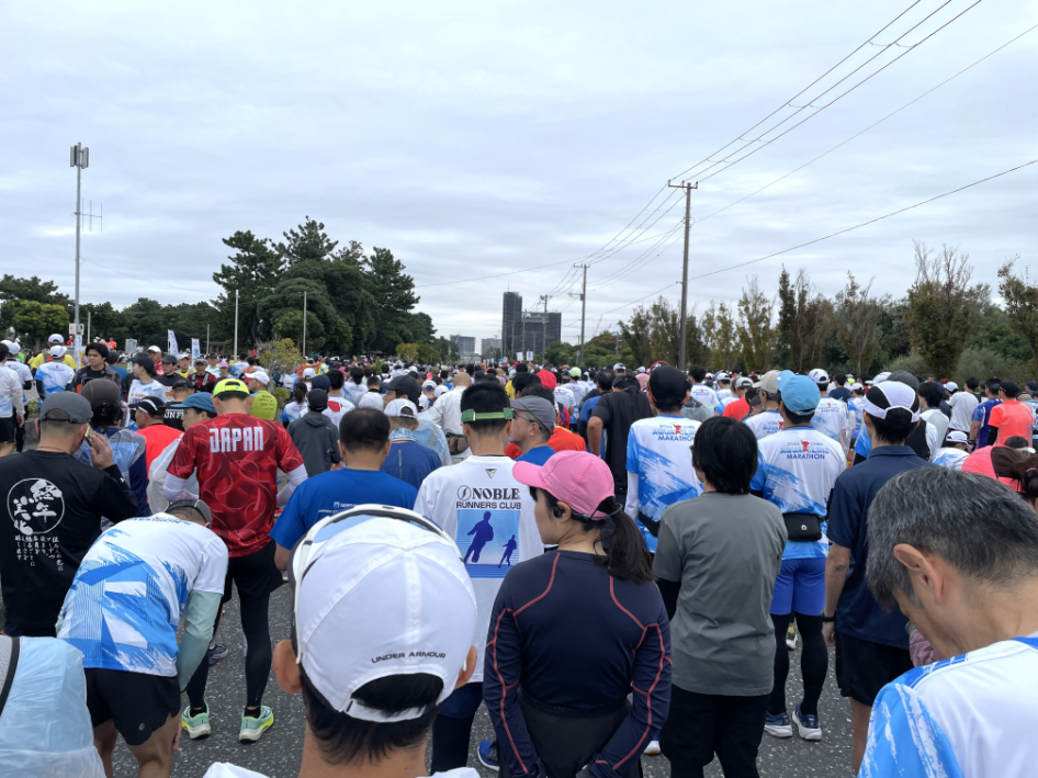 スタート直前の潮浜公園前
