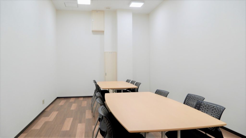 会議室。活動団体の打ち合わせや少人数での活動に最適
