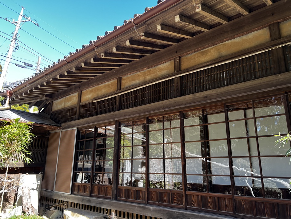 【四街道市】里山の中にある築150年以上の古民家は自宅であり人が集う交流の場