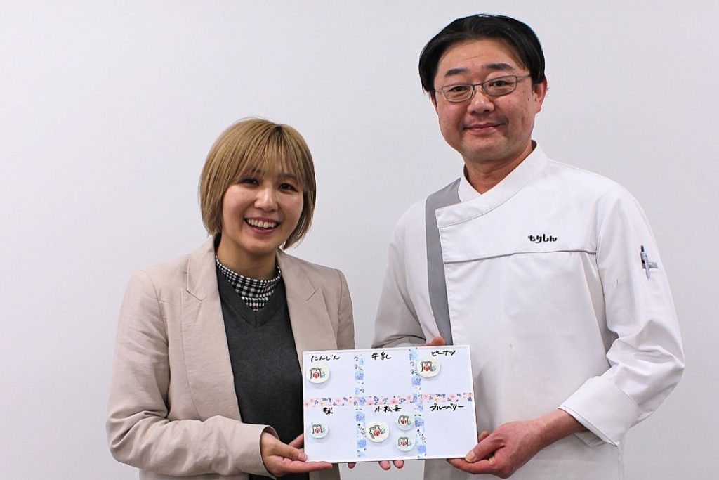 「もりしん」もりしん森社長（左）とちいきの逸品担当・稲村