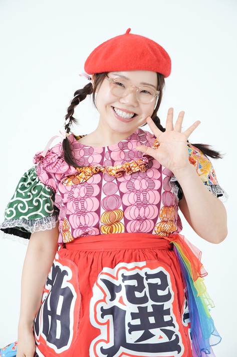 現代アーティスト・バルサミコヤスさん