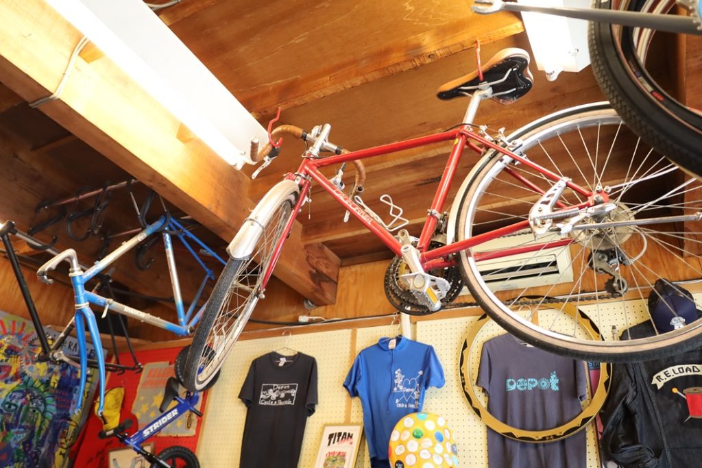 ボーダーレスな何でも屋・湊誠也さん(市川市在住)自転車屋店主×イベント企画×ラジオDJ、多彩な活動の原動力とは?