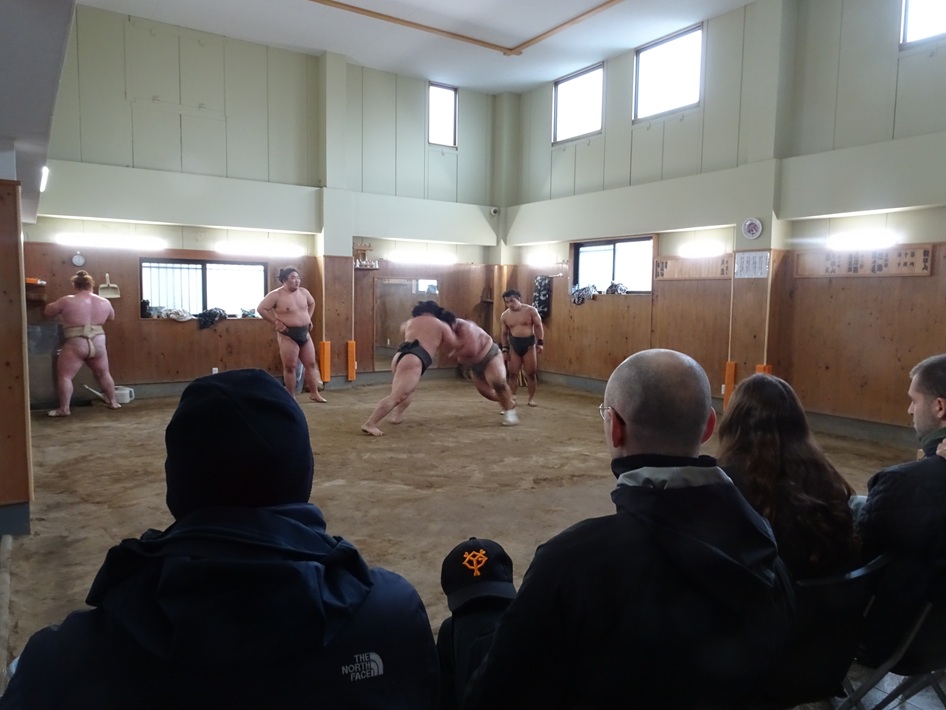 朝日山部屋