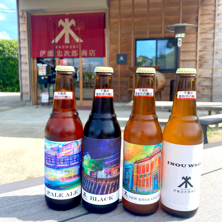 Brewery & Cheese伊能忠次郎商店 右端のINOU WHITEが一番人気。小麦由来の柔らかな口あたりと白ワインのような爽やかな香りが特徴のホワイトビールです