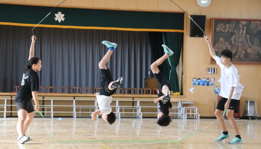 「柏なわとびクラブ」できるまで繰り返すチーム練習
