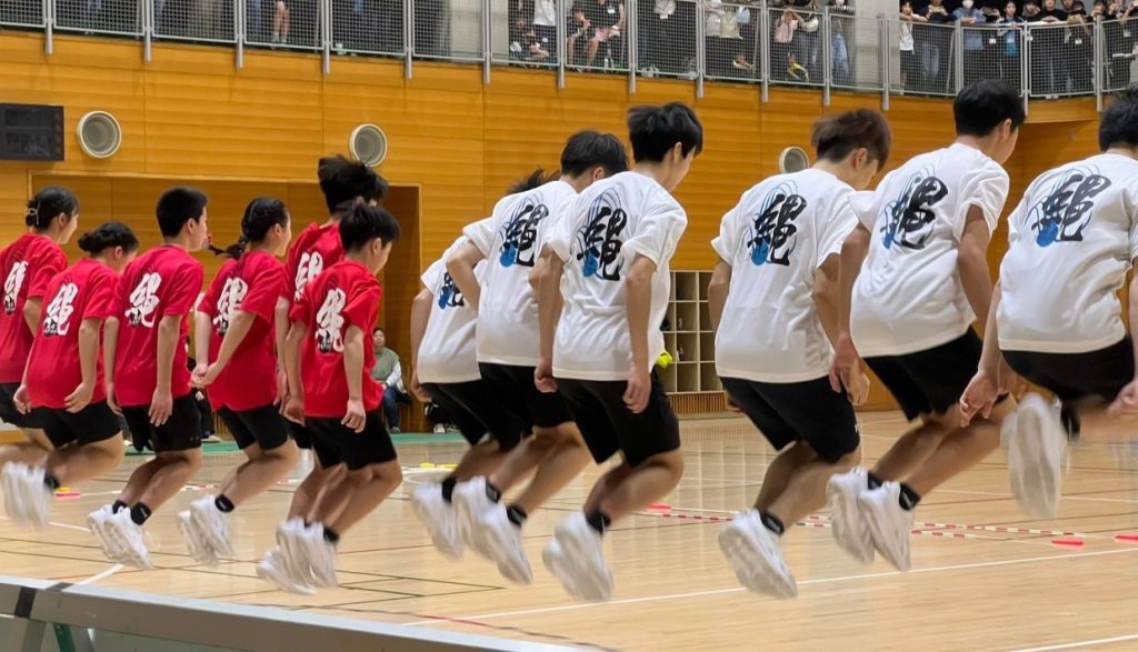 「柏なわとびクラブ」誰もまねのできないショーフリースタイル