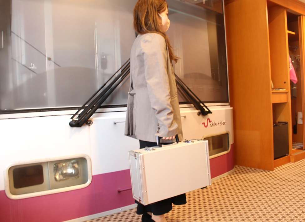 【千葉市】リアルな運転体験に大興奮！京成ホテルミラマーレ「新京成電鉄8800形トレインルーム」