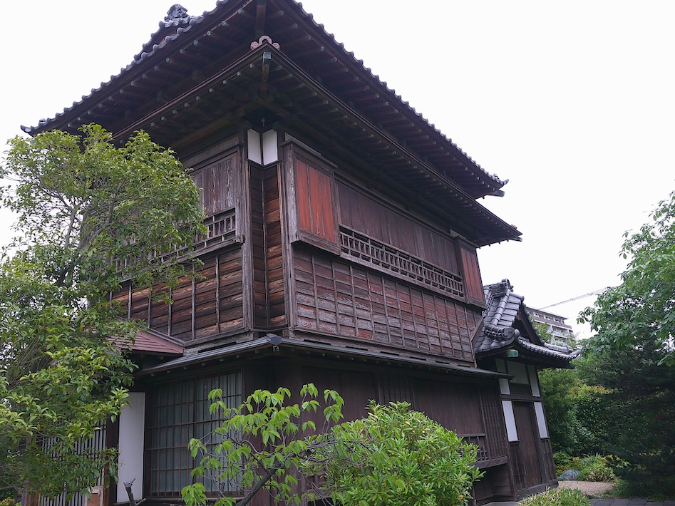 国登録有形文化財 昭和学院創立記念館