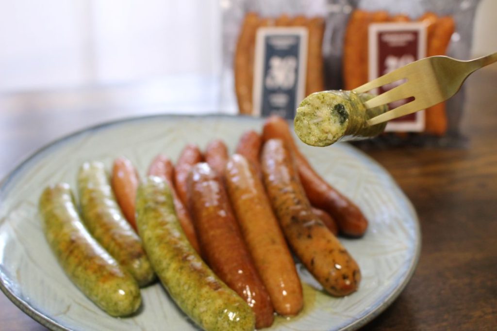 自家製ハム・ソーセージ俊五郎 鶏むね肉ならではのしっかり食感で、満足感のある一本