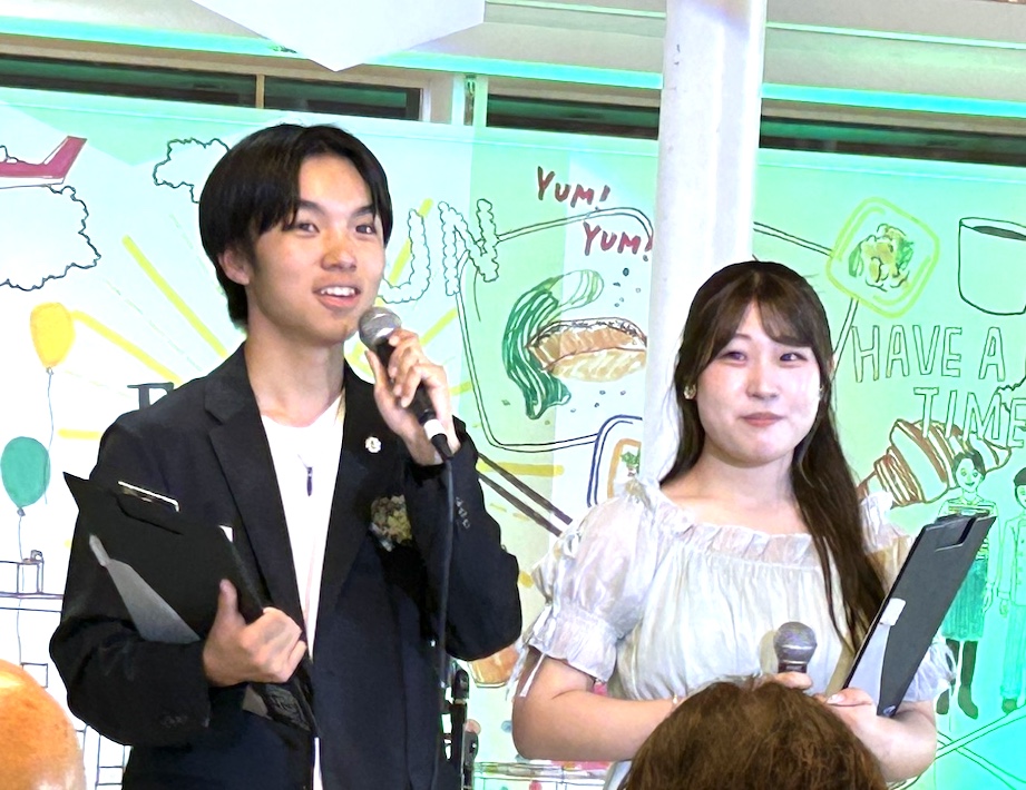学生食堂が舞台のライブイベント UD LIVE