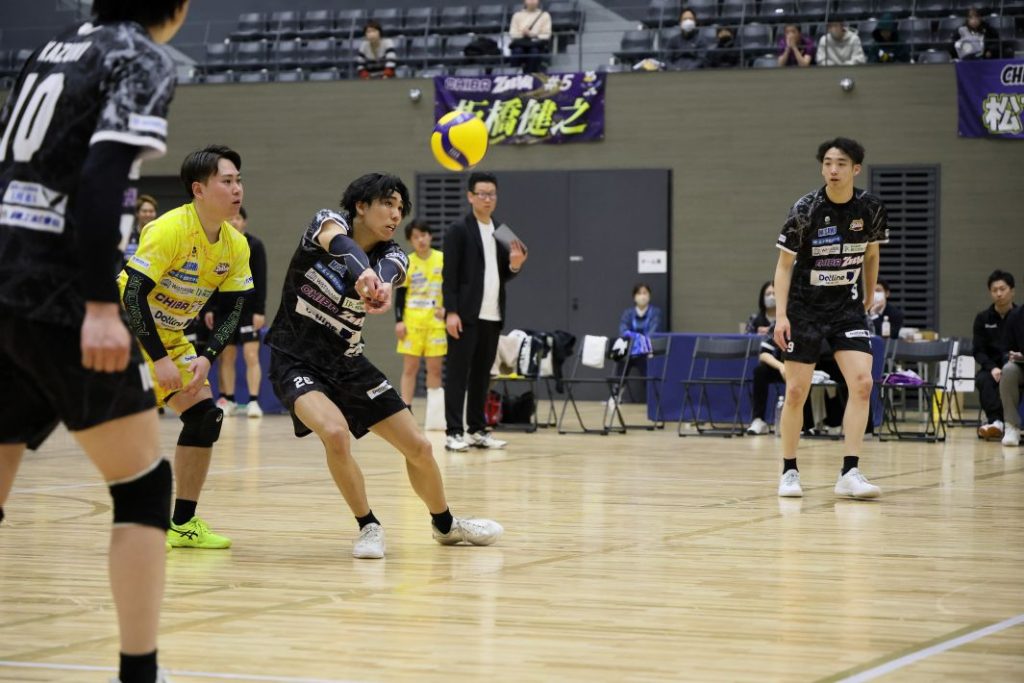 千葉ドット 昨シーズンの試合の様子(旧ユニホーム)
