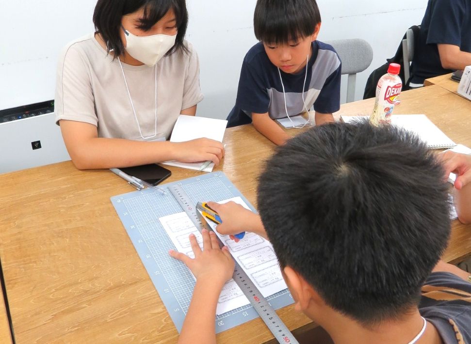 キッズDEあきない 株券も自分たちで作ります