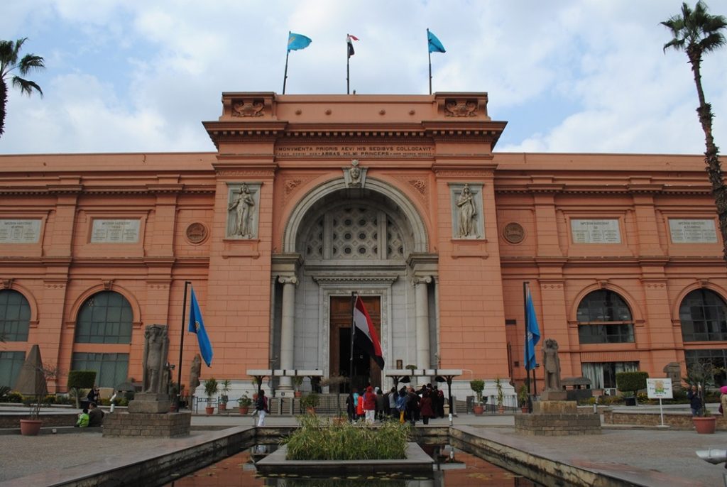 カイロ（エジプト）を訪ねて～作家・秋山秀一「旅の記憶(43)」