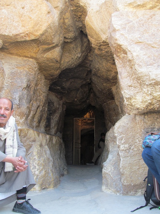 カイロ（エジプト）を訪ねて～作家・秋山秀一「旅の記憶(43)」