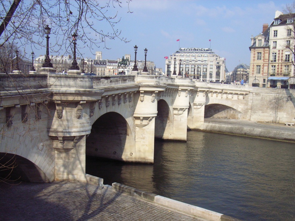 パリ（フランス）を訪ねて～作家・秋山秀一「旅の記憶(46)」