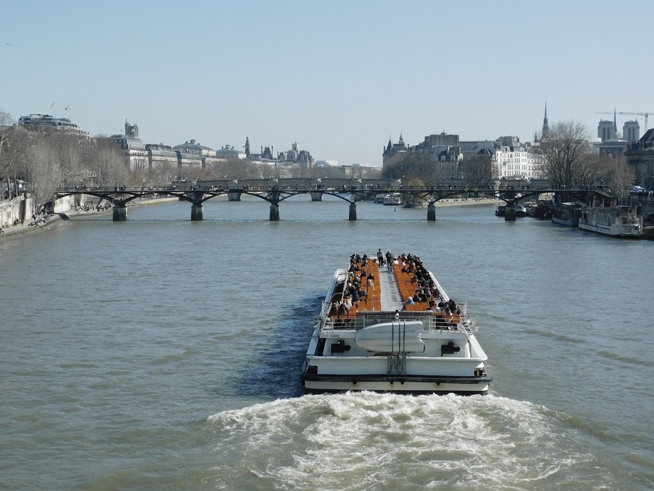 パリ（フランス）を訪ねて～作家・秋山秀一「旅の記憶(46)」