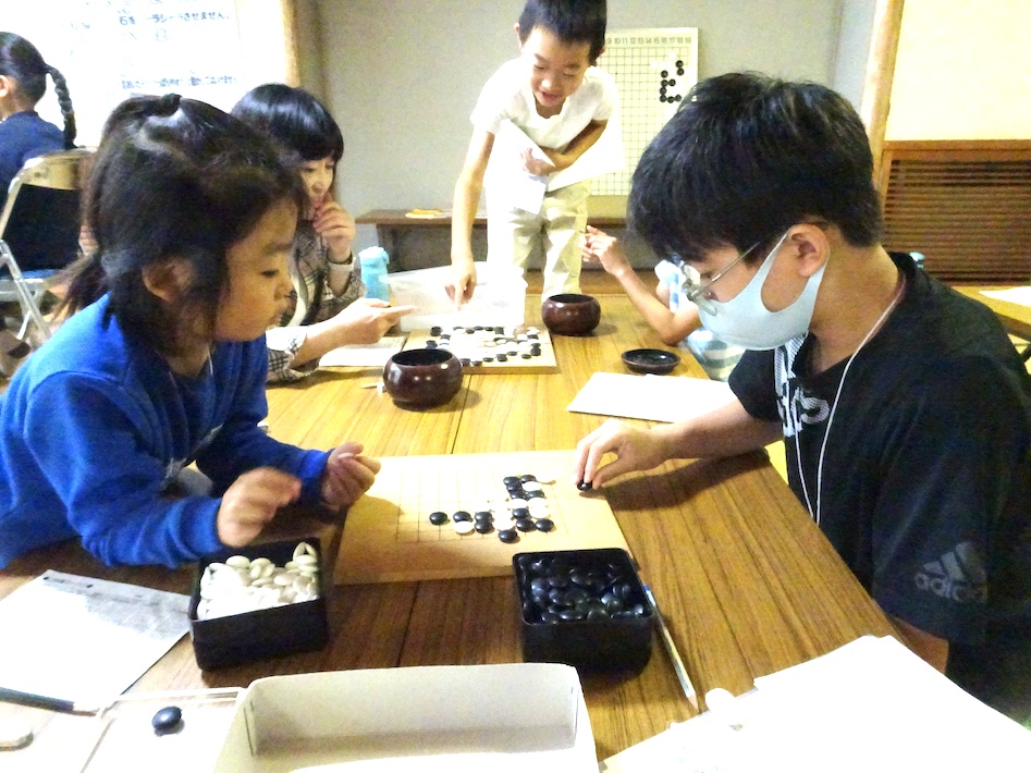 小学生のための囲碁サークル 仲間と仲良く心磨く「いごっちクラブ」