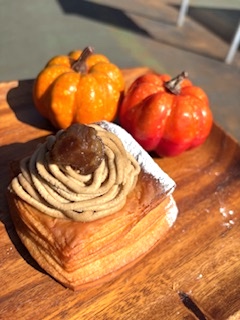 秋に食べたいパンが勢ぞろい 地元の絶品ベーカリー