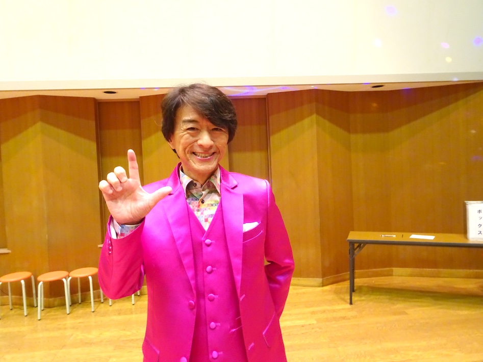 「シルバーディスコ(R)」 de フィーバー