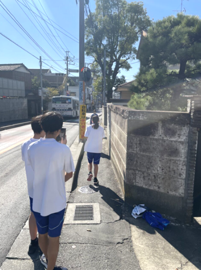 2年生350人が地域の交通問題に挑む　葛飾中学校で公開プレゼンテーション授業