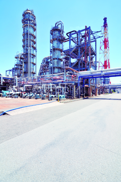 塔槽の製作や点検・整備工事