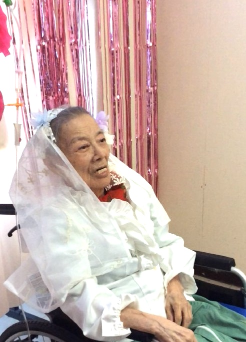 旅先での出会いが愛の始まり・石田秀夫さん（88歳）と八重子さん（95歳）　人生の後半を共にする二人が病院で挙式