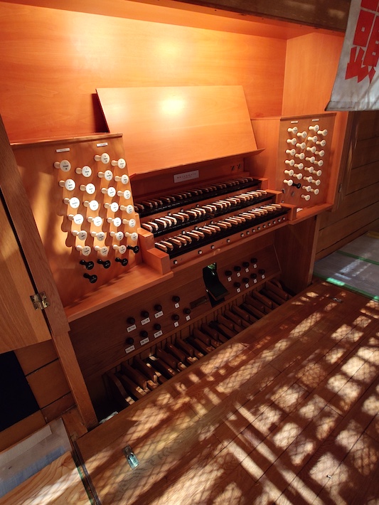 荘厳な旋律を再び習志野のまちに　習志野文化ホールのパイプオルガン取り外し作業開始