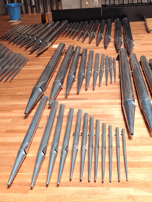 荘厳な旋律を再び習志野のまちに　習志野文化ホールのパイプオルガン取り外し作業開始