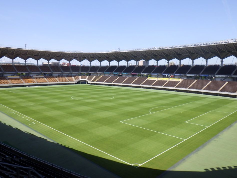 屋根付きで快適　©SSP UNITED