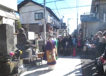 白米の飯を大仏に盛る珍しい伝統行事 大仏追善供養 2月28日(土)に開催