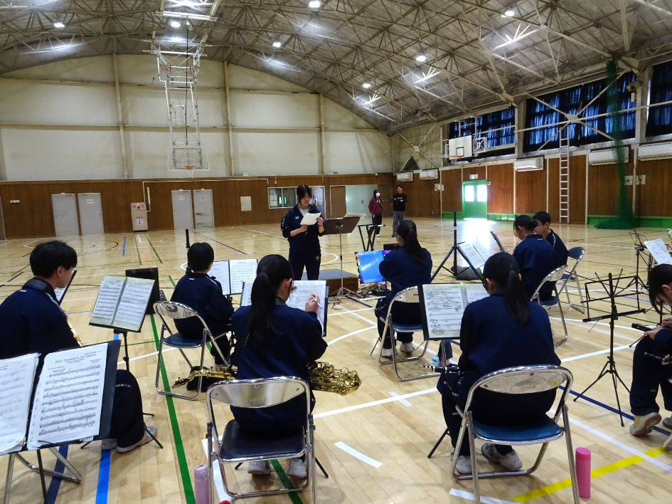 注意事項を説明する