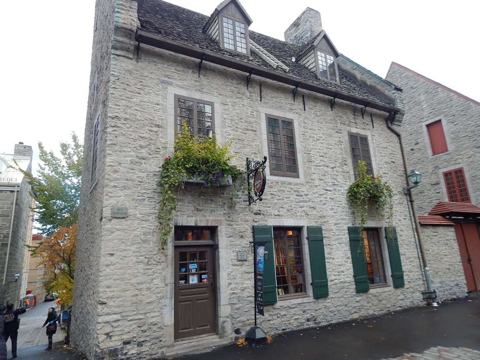 ケベック・シティ（カナダ）を訪ねて～作家・秋山秀一「旅の記憶(50)」