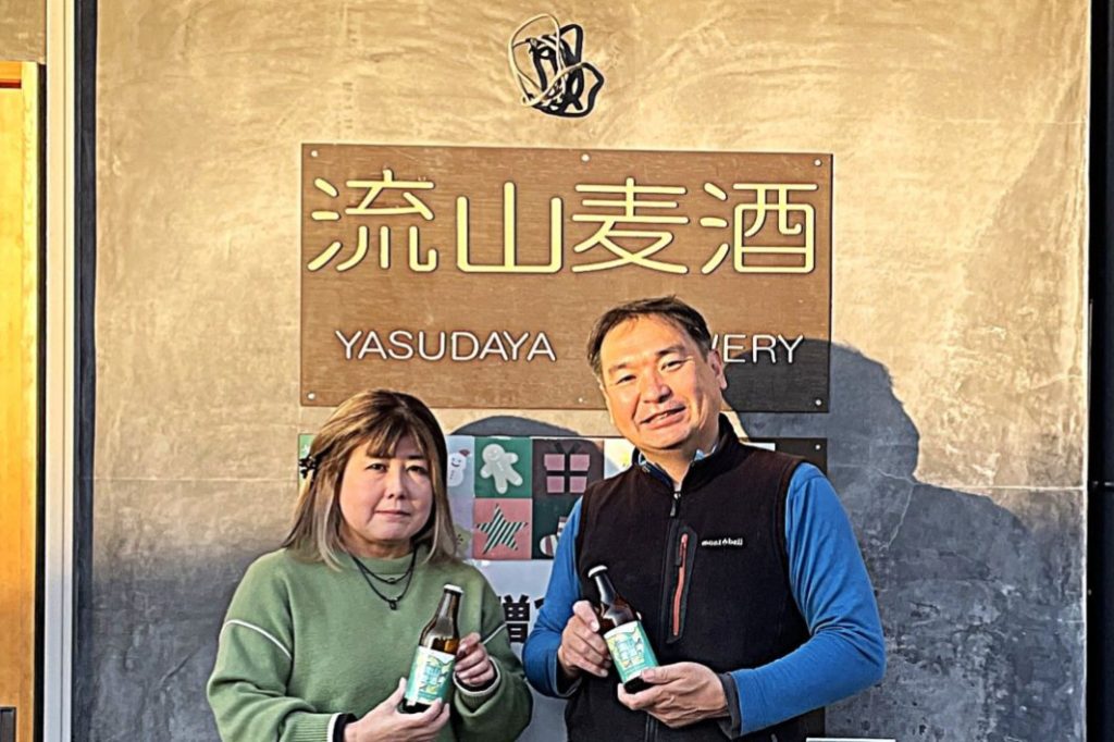 スタッフの川村さん（左）と代表の戸部さん