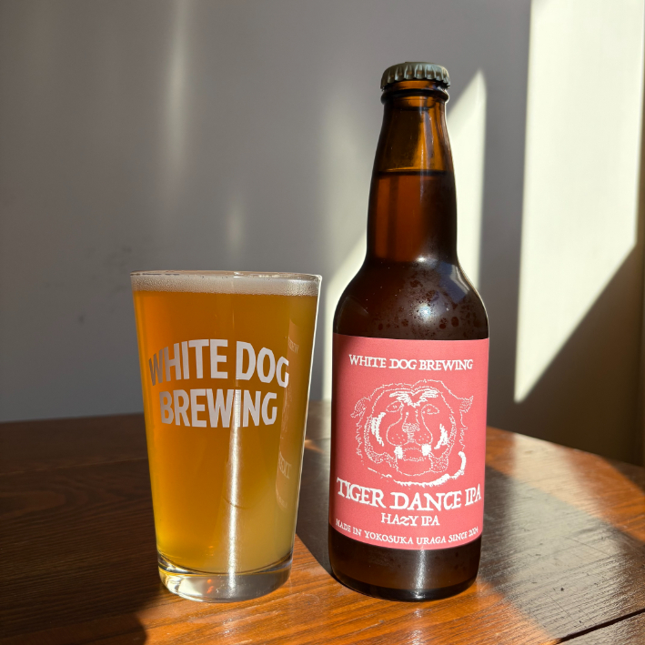 定番の「TIGER DANCE IPA」は白ブドウや桃、パッションフルーツを思わせるようなトロピカルフレーバー。浦賀で長年続く伝統的な舞踊から命名