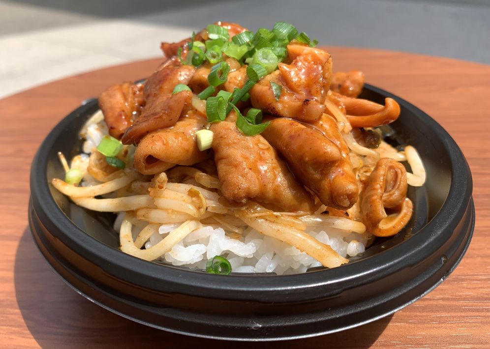 幕張メッセ“どきどき”フリーマーケット2026　千葉うまかっぺ屋ホルモンマニア丼