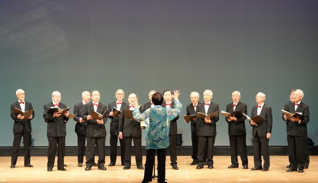 第29回中央公民館ふれあいまつりでのステージ