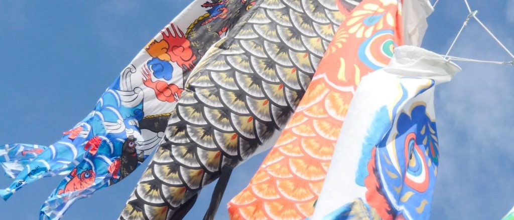 わが子が初めて接する職人技　江戸手描きこいのぼり職人「三代目　金龍」