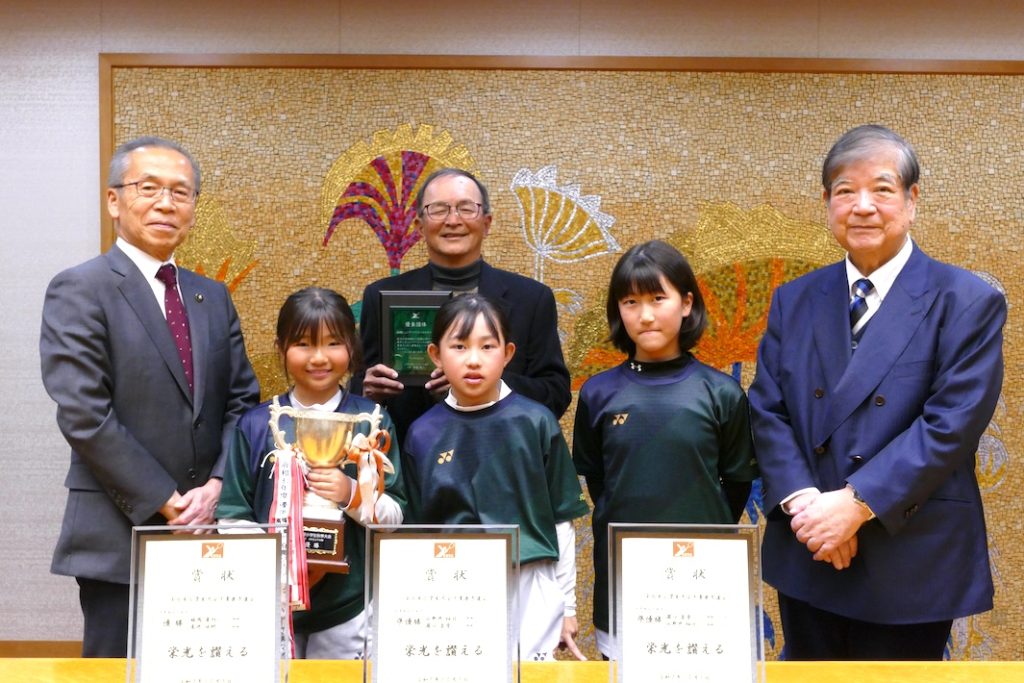 【船橋市】強みはチーム力！10年連続全国大会へ出場　船橋ジュニアソフトテニスクラブ