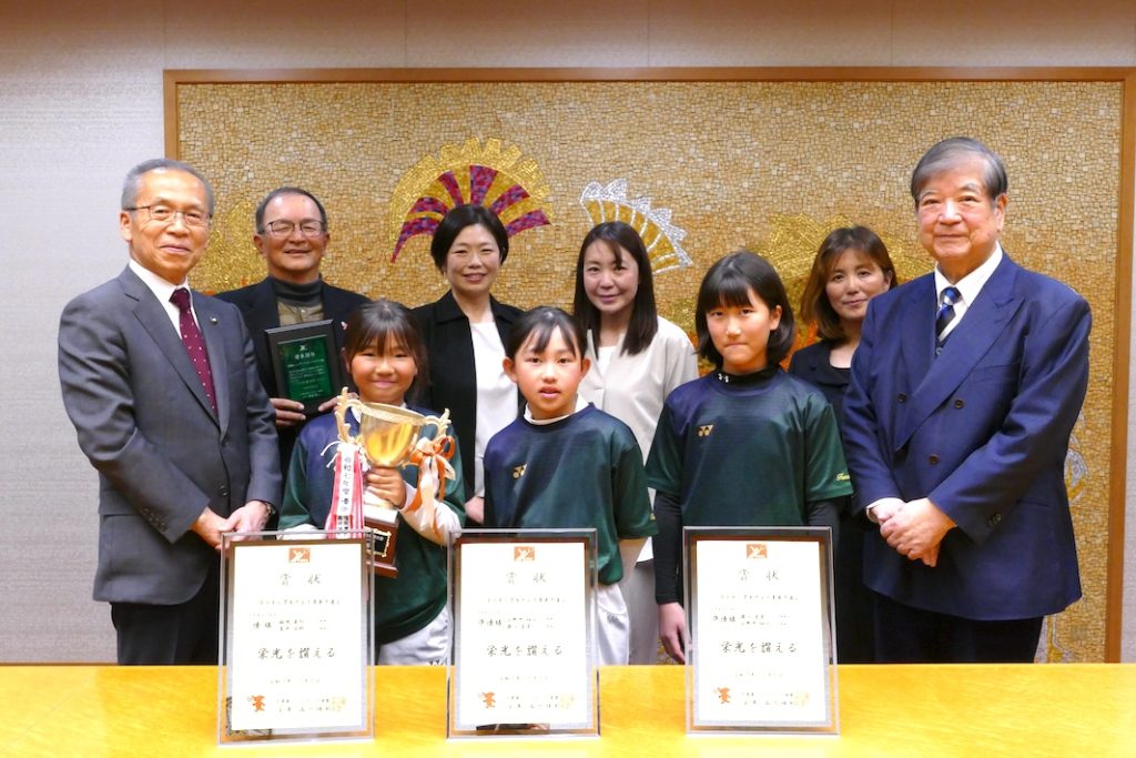 【船橋市】強みはチーム力！10年連続全国大会へ出場　船橋ジュニアソフトテニスクラブ