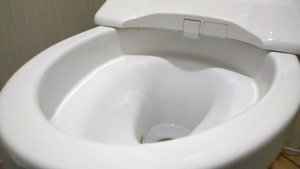 ふちがなくなったふちなし形状タイプ