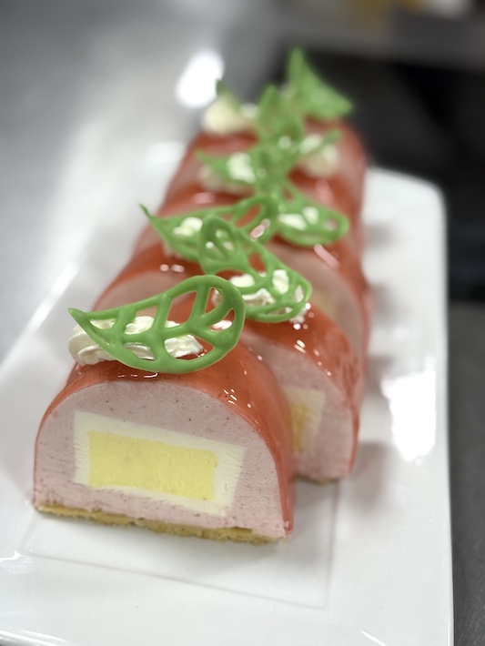 千葉市への思いをケーキに詰め込んで　千葉開府900年記念　 お祝いケーキコンテスト