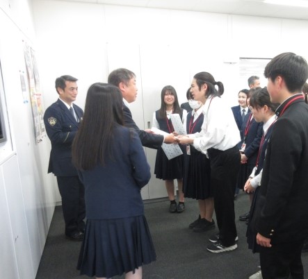 「絶対ダメ！」犯罪加担の闇バイト　市船高演劇部が啓発動画制作に全面協力