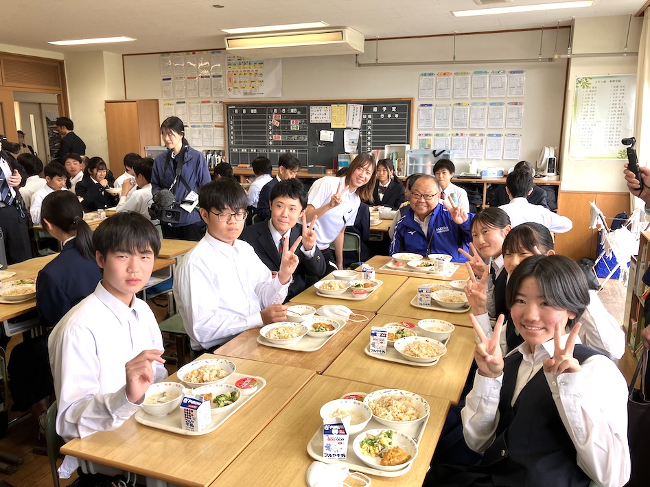 【佐倉市】夢をかなえた古今の佐倉の先駆者たちに学ぶ一日 西洋野菜の恵みをいただきます 佐倉の先人をたたえる「津田仙給食