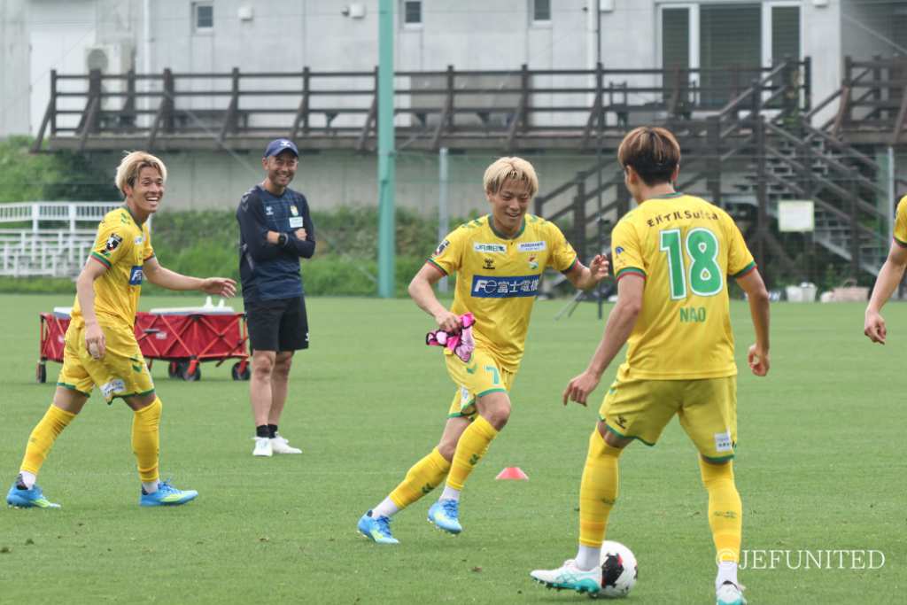 充実の表情で全力準備！キャンプに参加する田中選手
