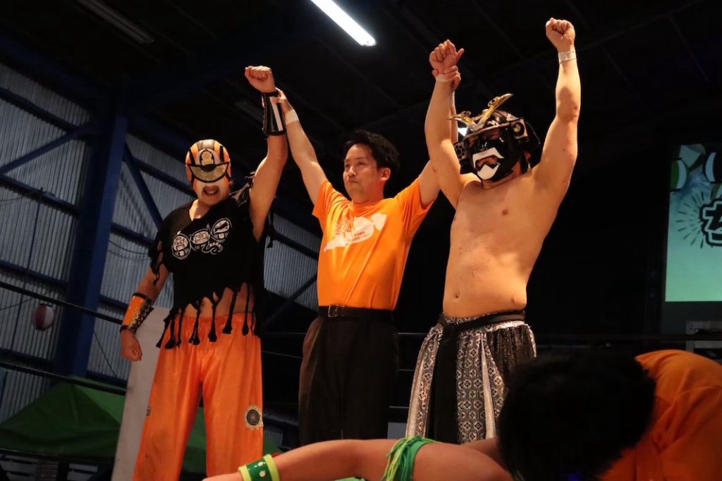 誰もが楽しめる夏のプロレスイベント　2AWビアガーデンでプロレス観戦＆乾杯しよう