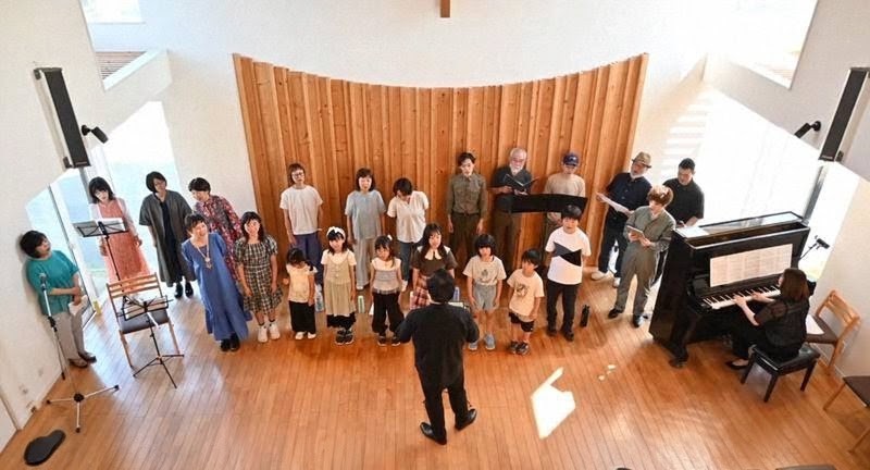 京葉中部教会（光の子幼稚園隣り）でのファミリーコンサートの様子