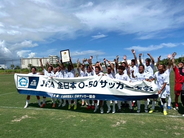 【千葉市】シニアリーグを盛り上げる! オーバー50のサッカーチーム LIEN CHIBA